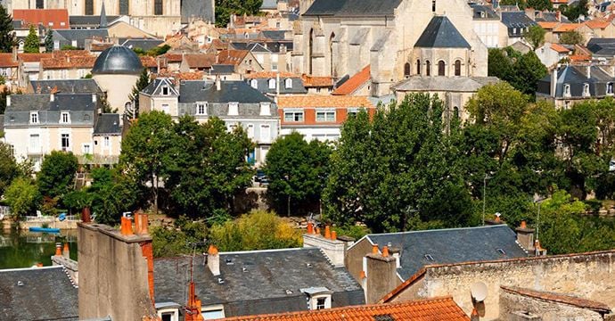 Rachat voiture POITIERS