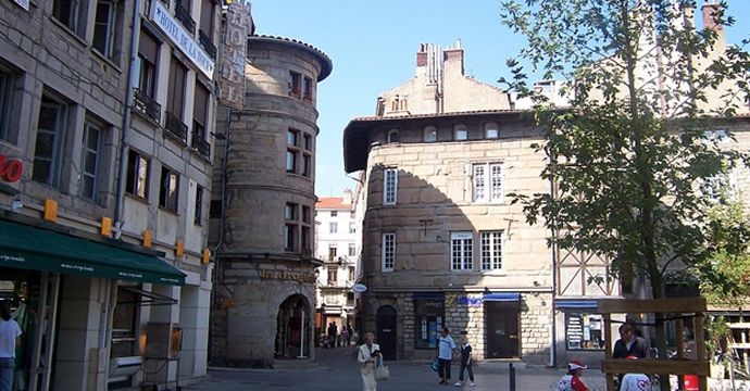 rachat de voiture saint-etienne